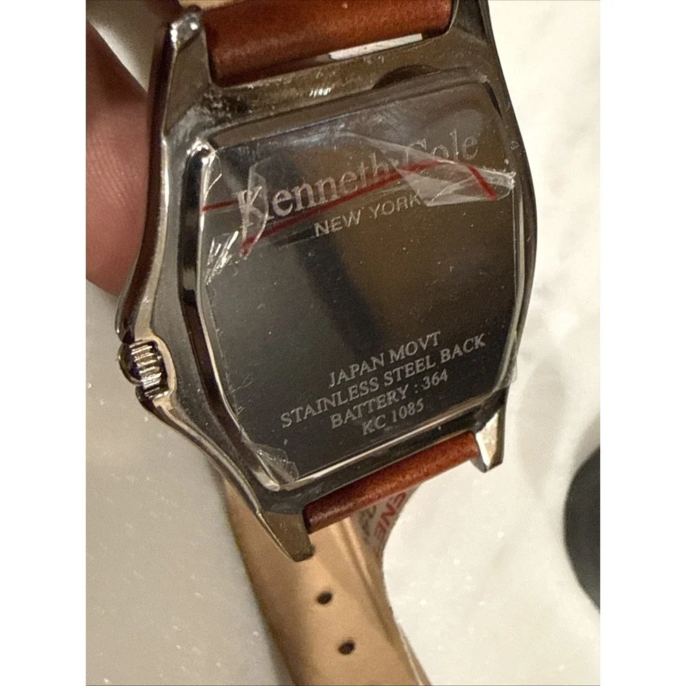 Kenneth Cole kenneth cole